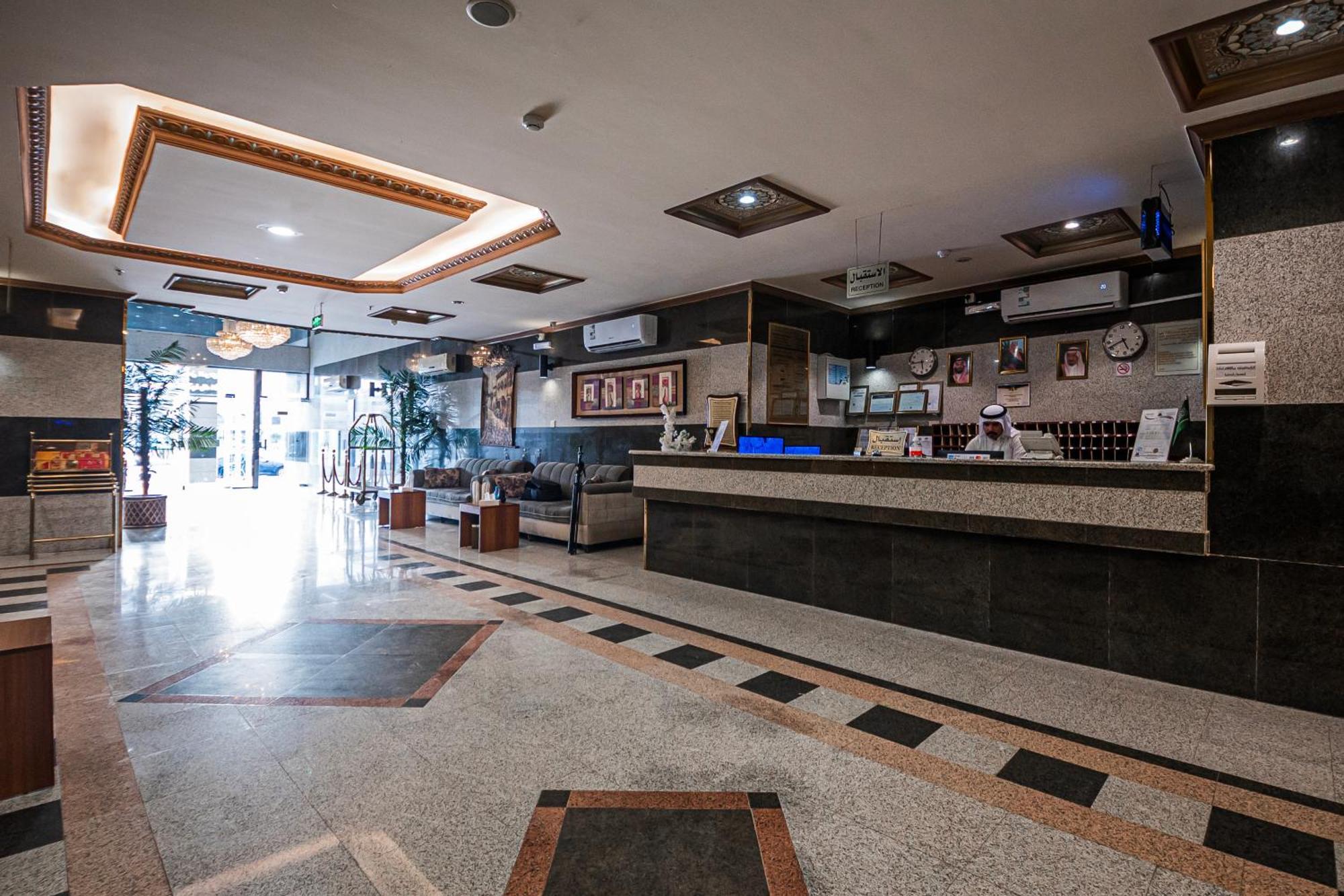 麦地那Ghalyt Ohud公寓式酒店 外观 照片